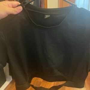 SHEIN Black Crop Short Sleeve Top